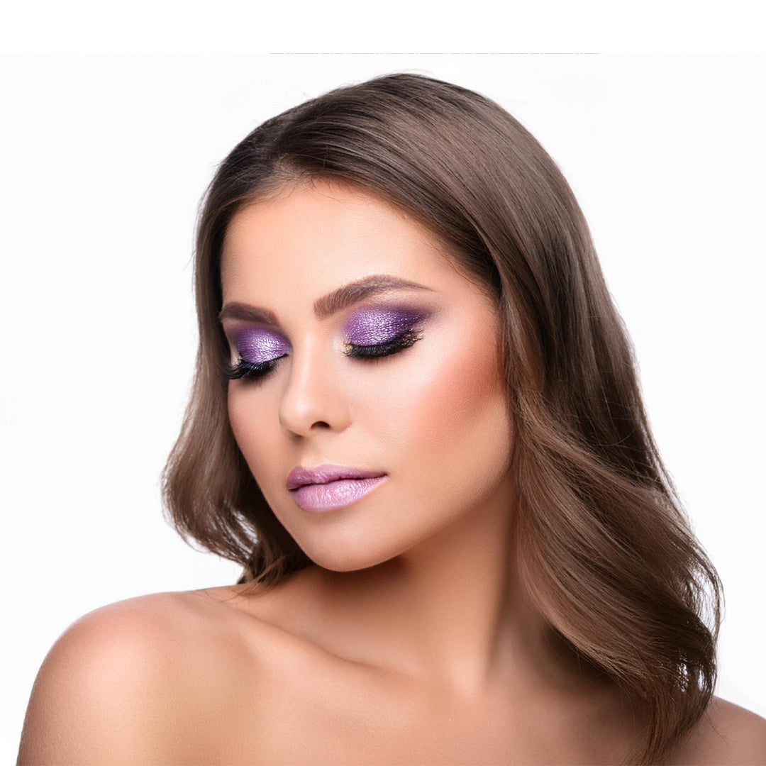 model with JA Basics Dual-Ended Eyeshadow 